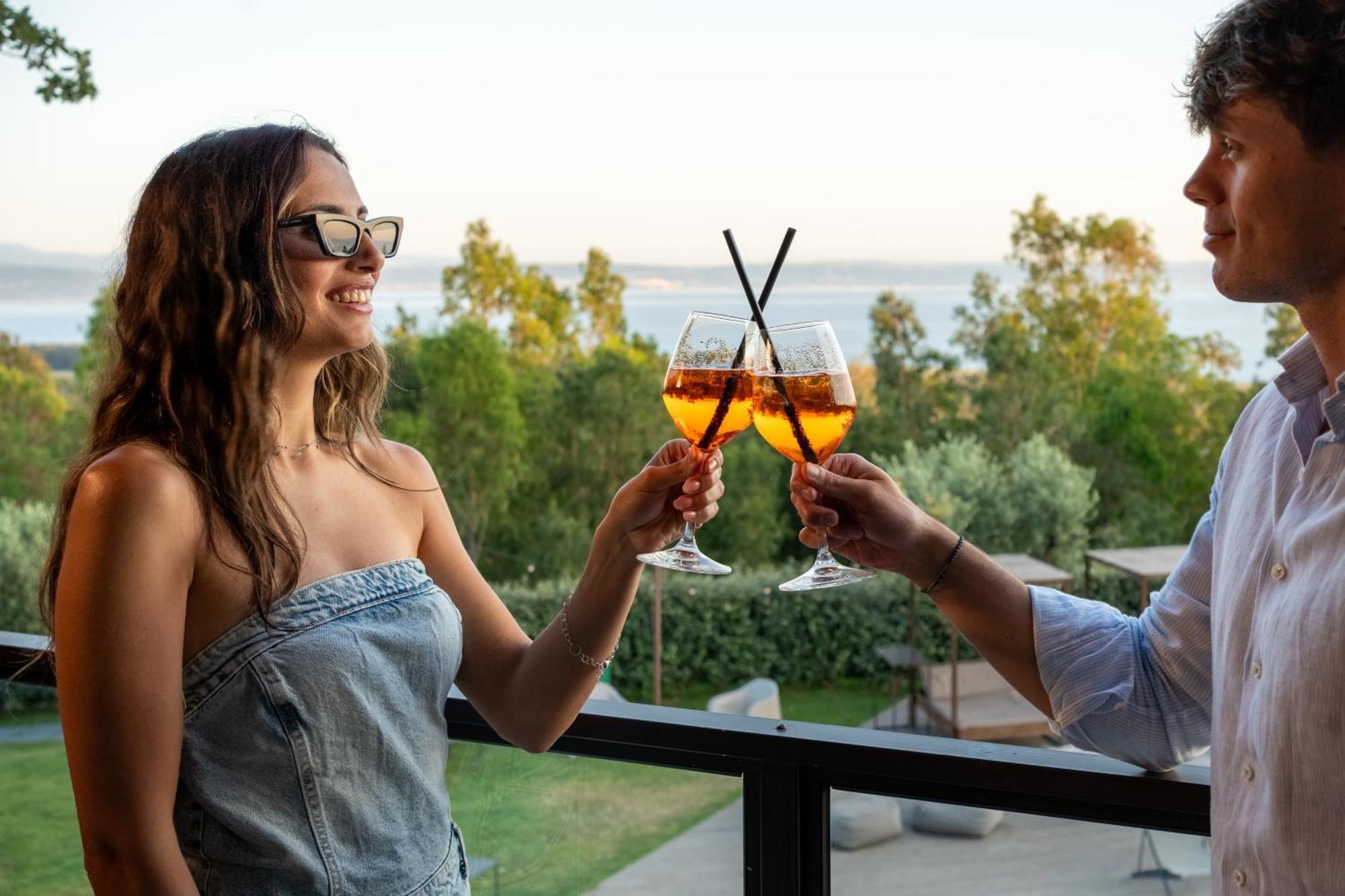 Hang Loose Cottage Hotel & Resort 4 Stelle Gizzeria Calabria Bagian luar foto